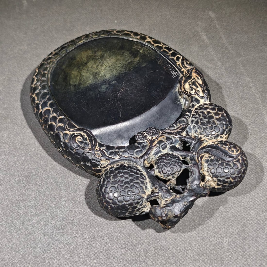An Exquisite Litchi Pattern Inkstone - 7