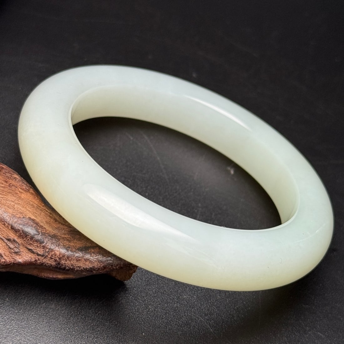 An Exquisite White Jade Bracelets - 7