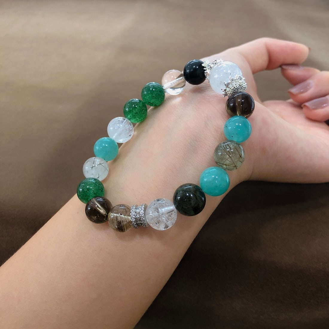 An Exquisite Crystal Bracelets - 5