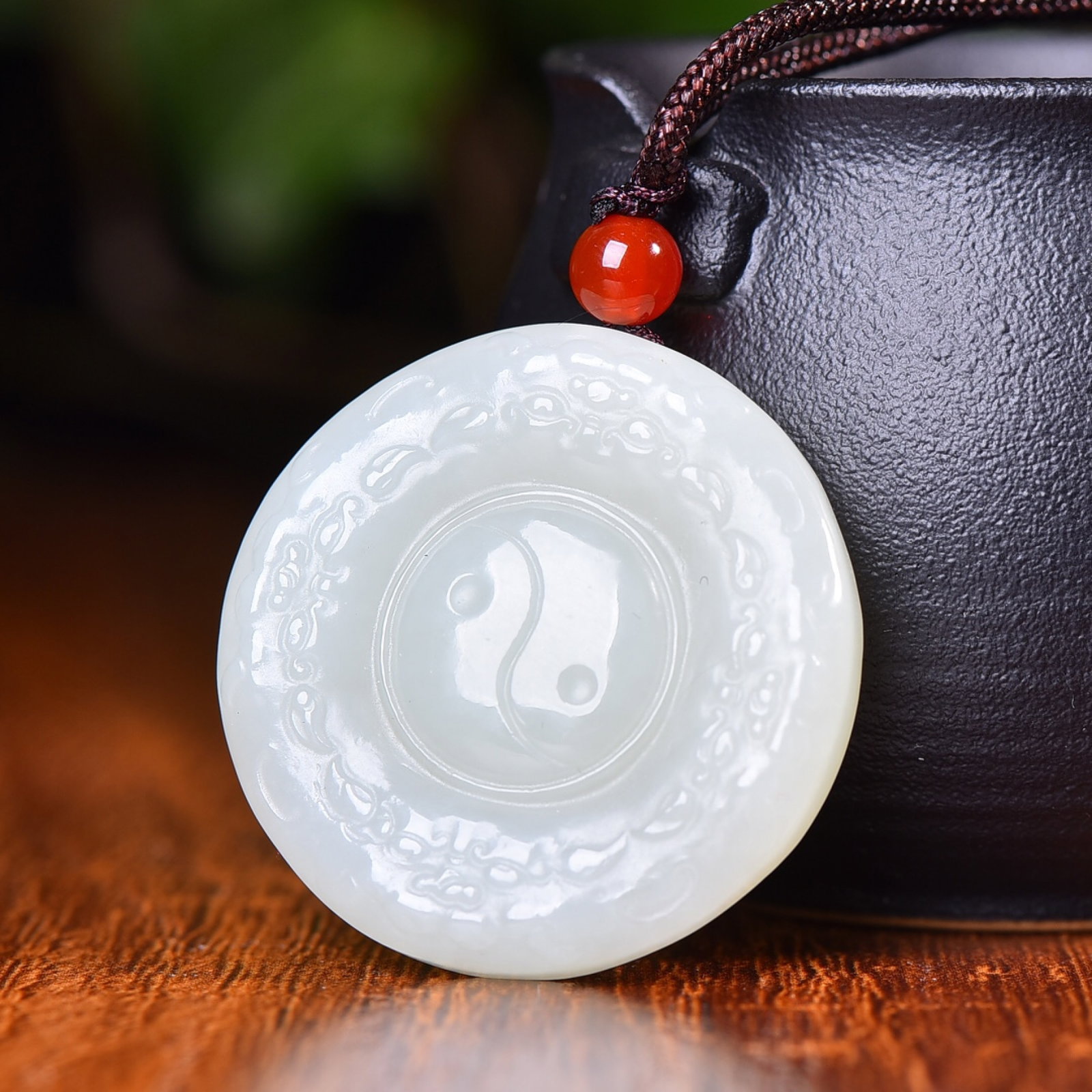 An Exquisite White Jade Trigram Pattern Pendant - 3