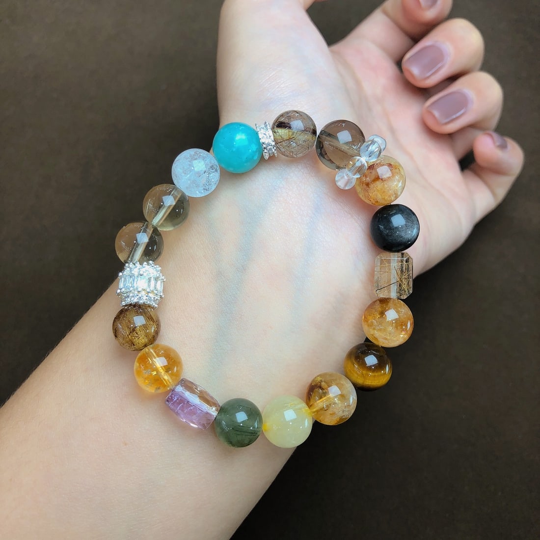 An Exquisite Crystal Bracelets - 2