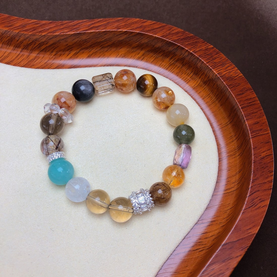 An Exquisite Crystal Bracelets - 7
