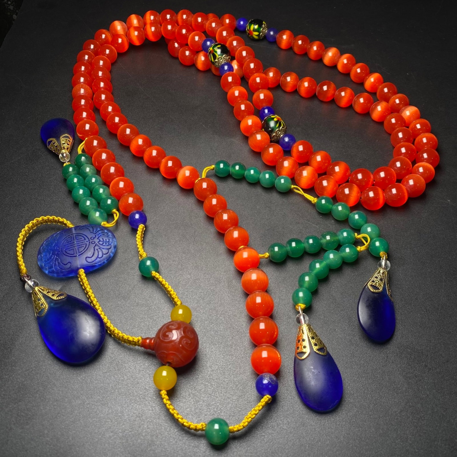 An Exquisite Agate Necklace - 3