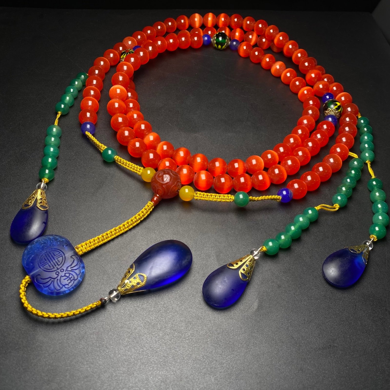 An Exquisite Agate Necklace - 5