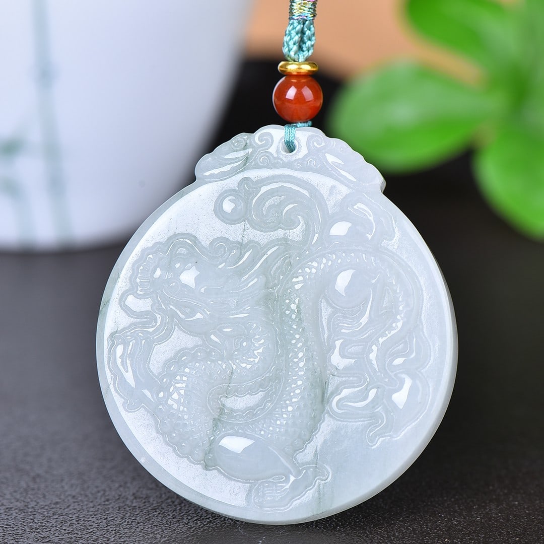 An Exquisite White Jade Dragon Pattern Pendant - 2