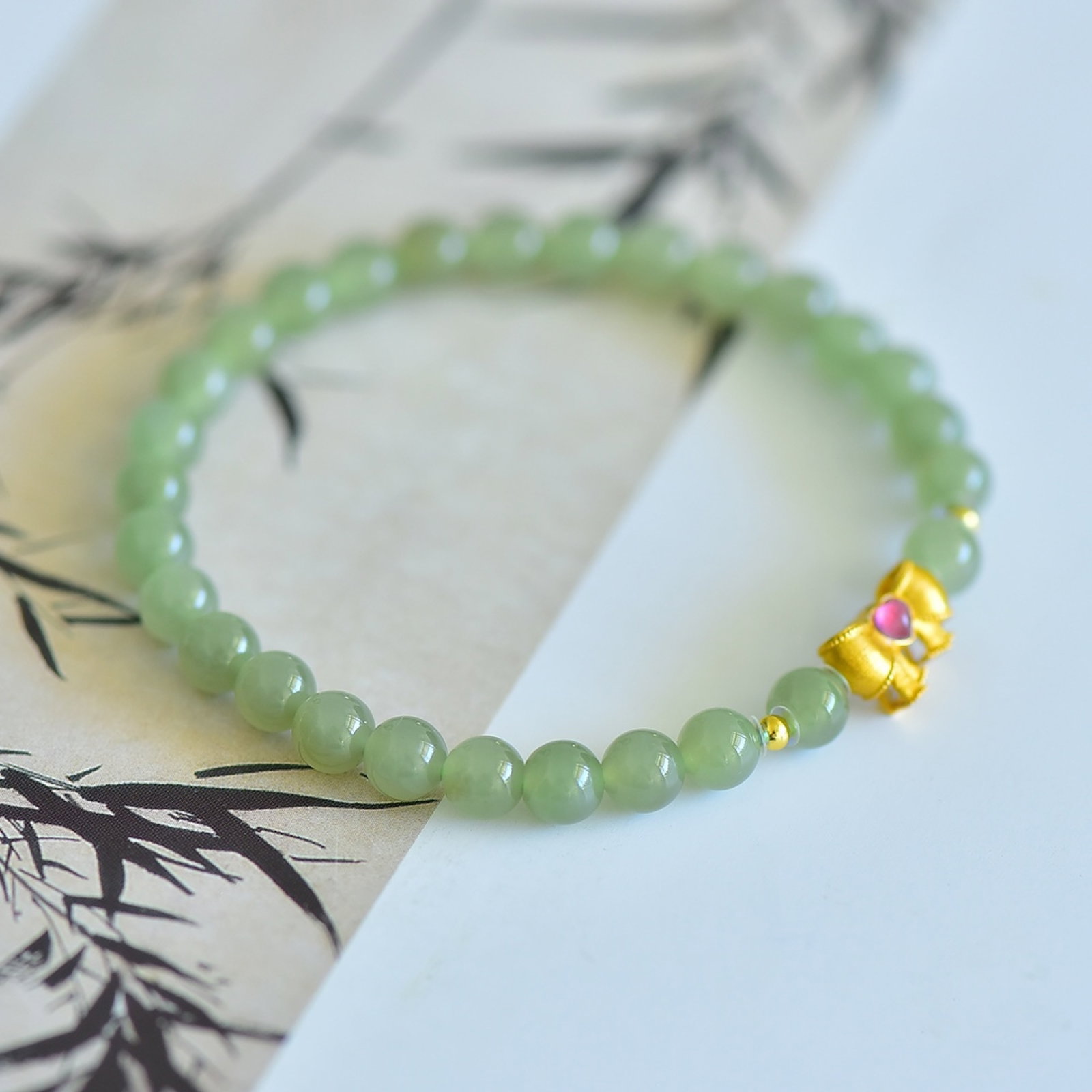 An Exquisite Greenish Jade Bracelets - 3