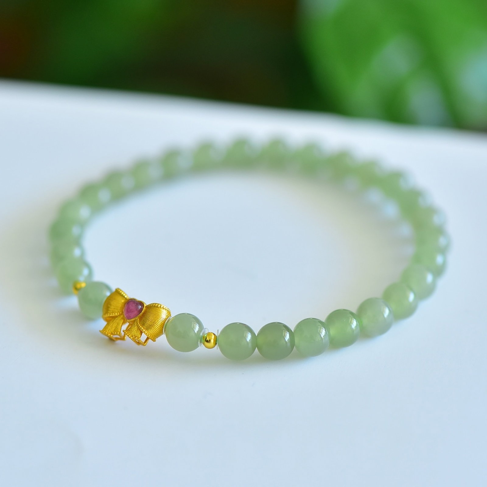 An Exquisite Greenish Jade Bracelets - 4