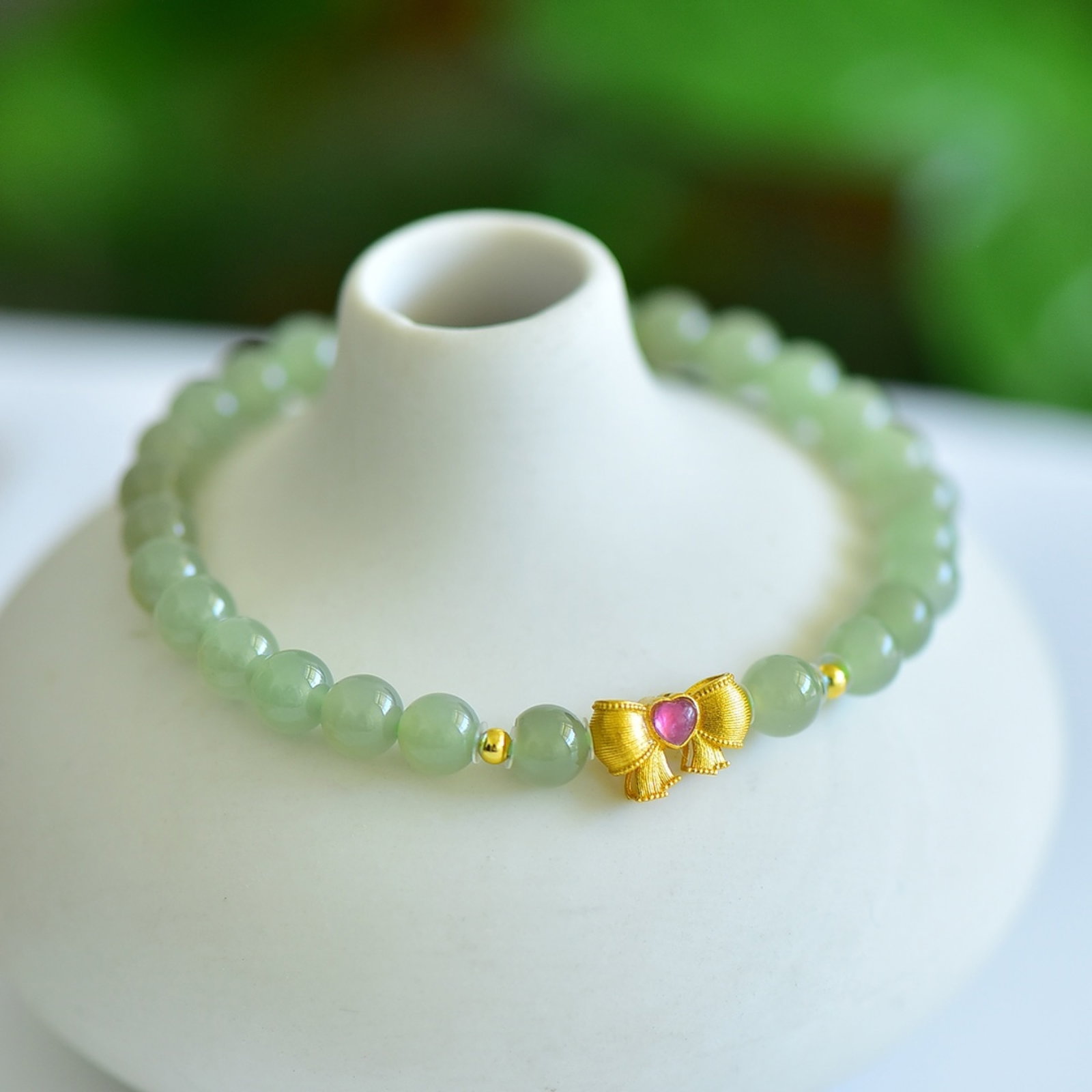 An Exquisite Greenish Jade Bracelets - 5
