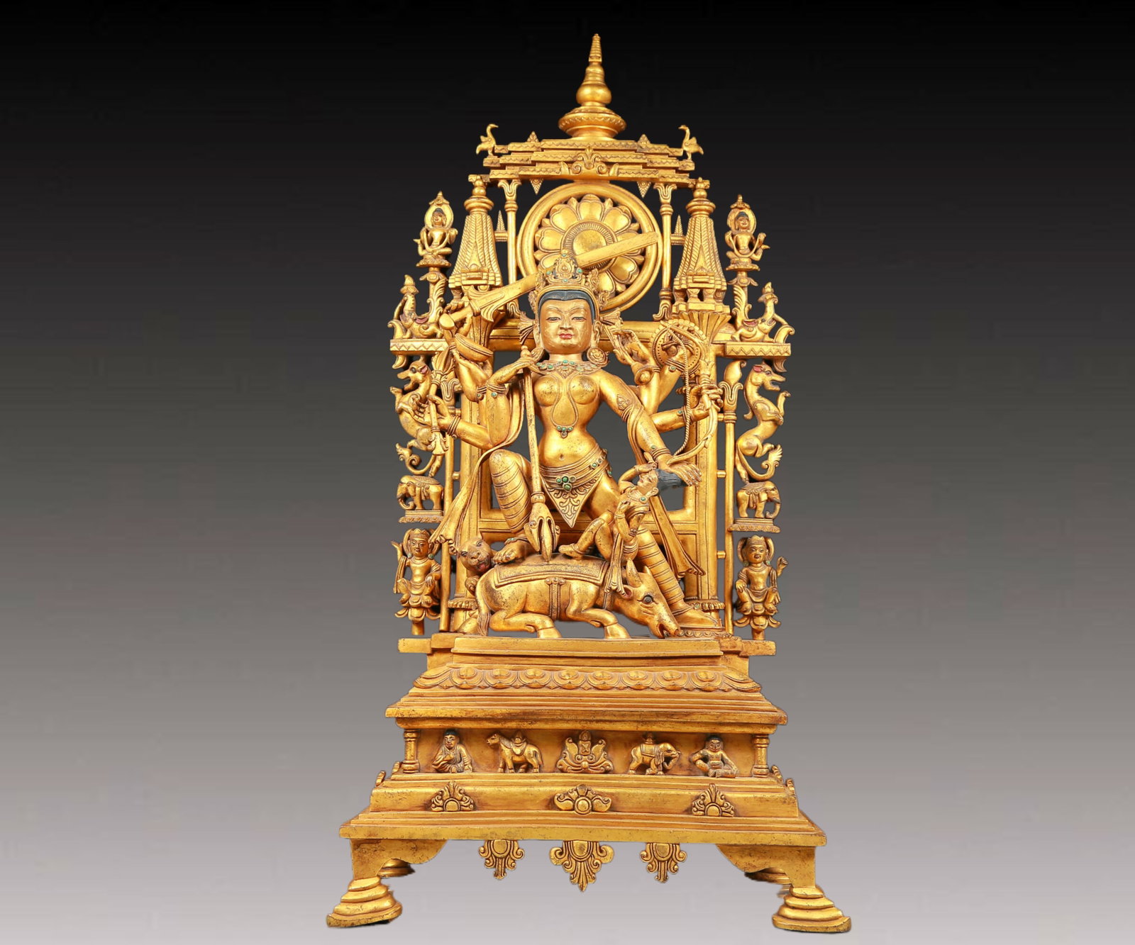 A solemn gilt bronze statue of the Mori branch: A solemn gilt bronze statue of the Mori branch with inscription,Ming Dynasty,China,worshiped by believers for its majestic image and outstanding fighting ability. This bronze statue vividly captures t