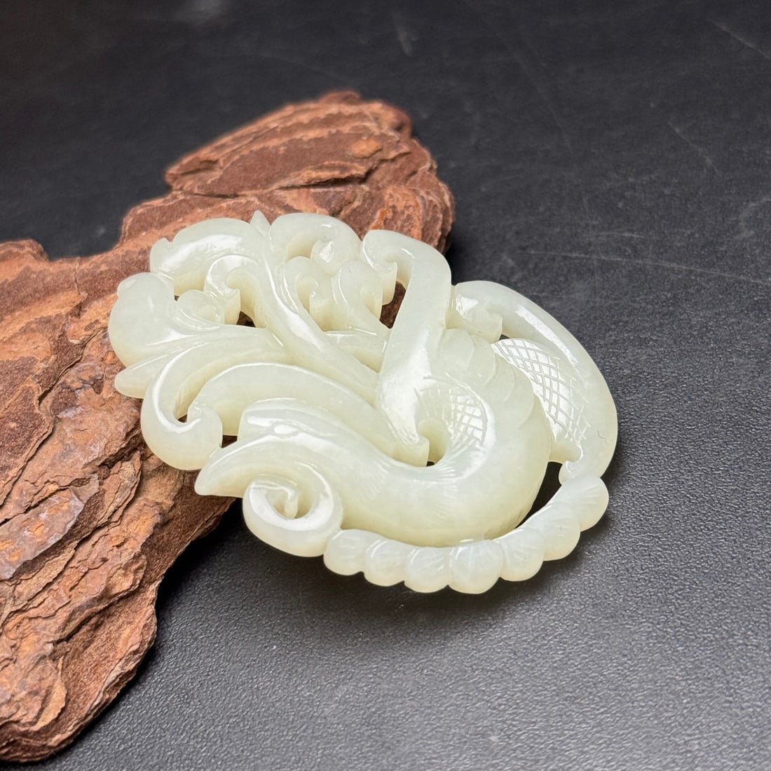 An Exquisite White Jade Crane Pattern Pendant - 5