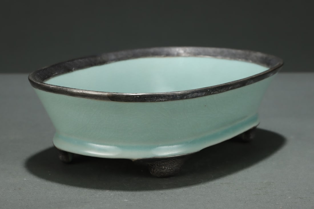 An Exquisite Ru yao Plate - 5