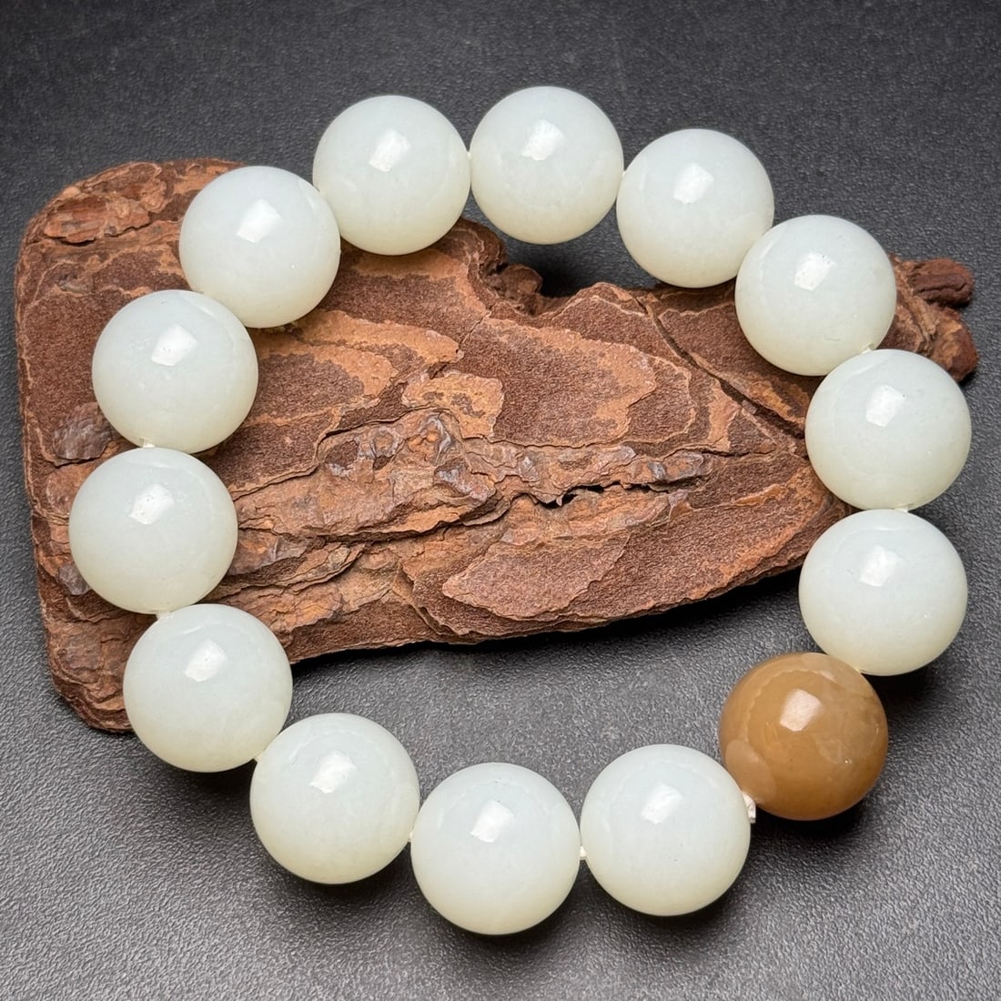 An Exquisite White Jade Bracelets - 7