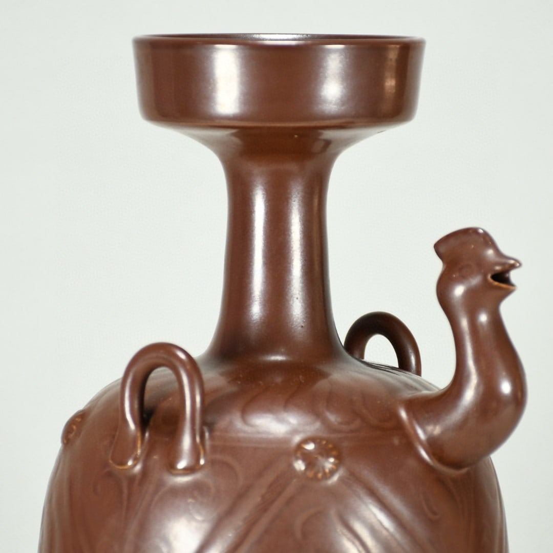 An Exquisite Brown Glaze Flower Pattern Ewer - 5
