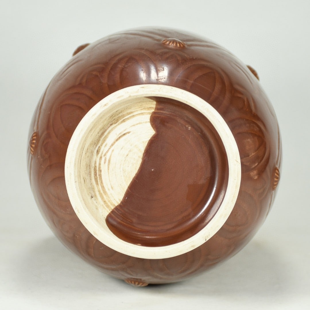 An Exquisite Brown Glaze Flower Pattern Ewer - 9