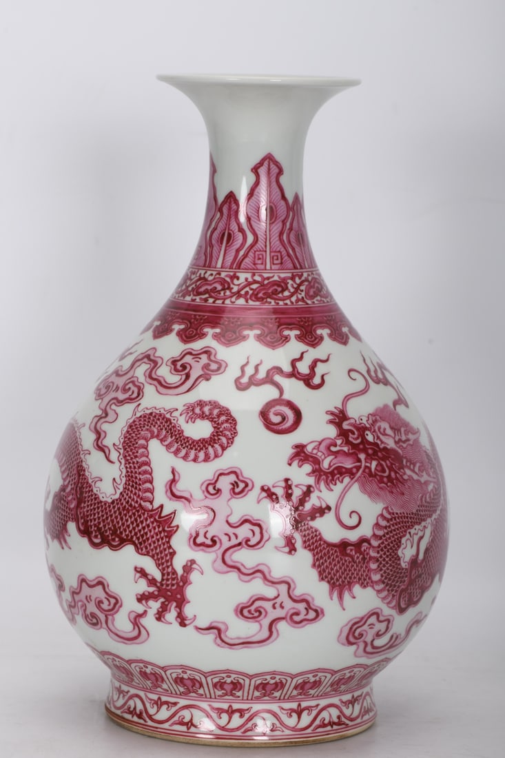 An Exquisite Enamel Ruby Red-Glazed Dragon Pattern Vase - 2
