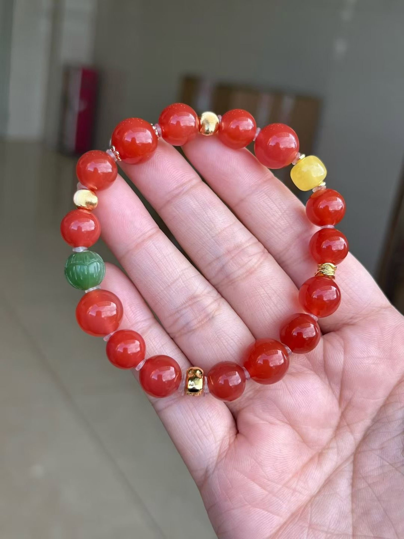An Exquisite Agate Bracelets - 7