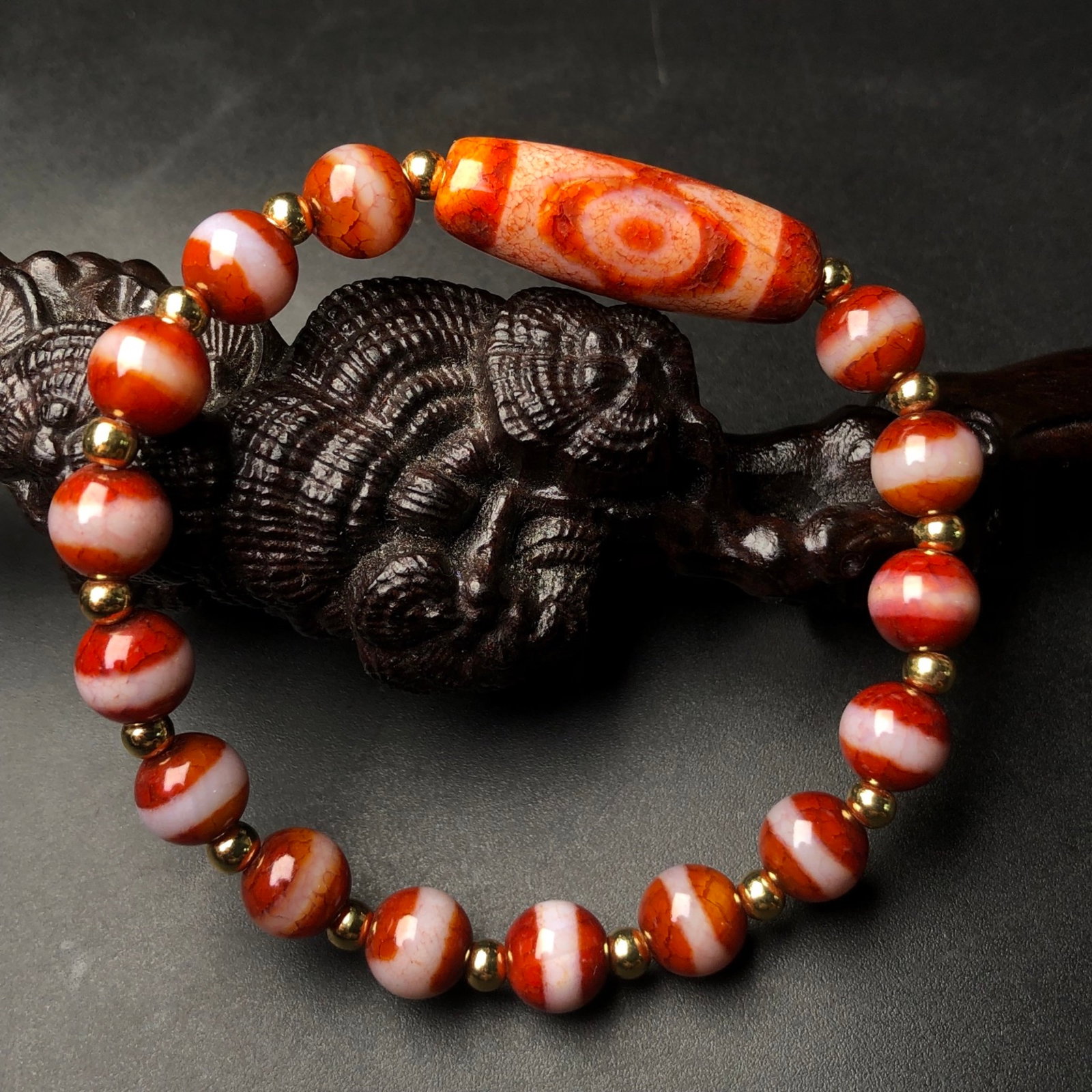An Exquisite Dzi Bead Bracelets - 5