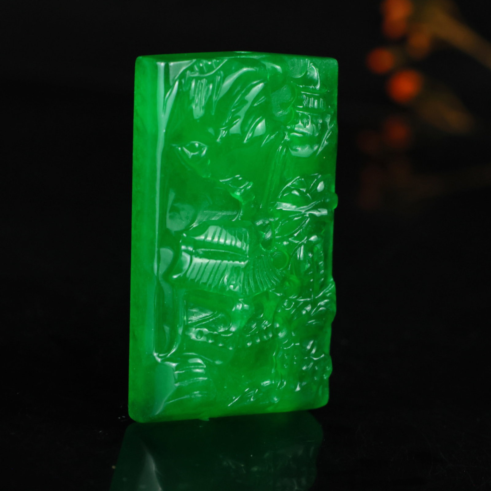 An Exquisite Jadeite Landscape Pattern Pendant - 3