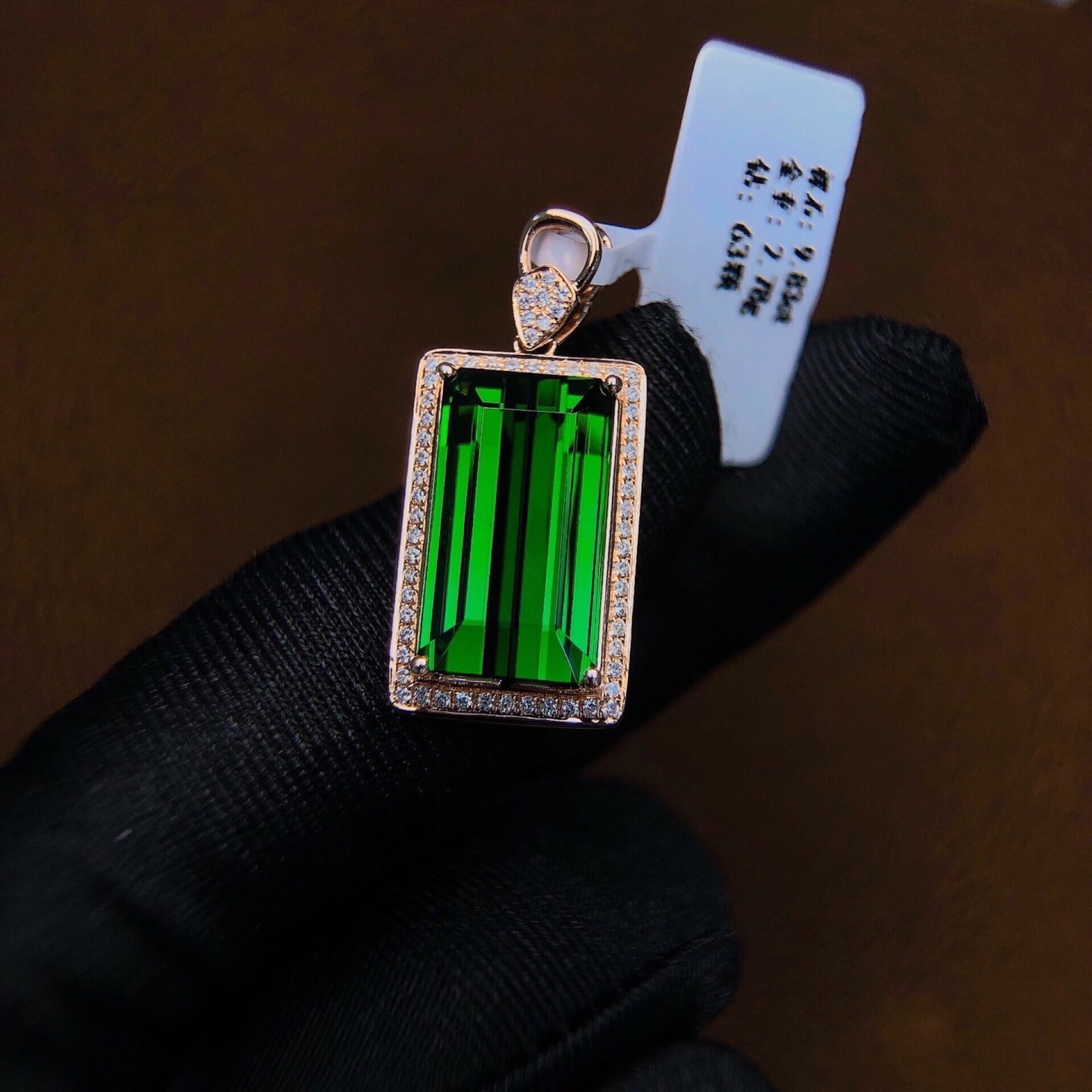 9.83Ctw Sterling Silver Inlaid Natural Tourmaline Necklace: 9.83Ctw Sterling Silver Inlaid Natural Tourmaline Necklace,Size:9.5mmx16.0mm 9.83Ctw纯银嵌天然碧玺项链
