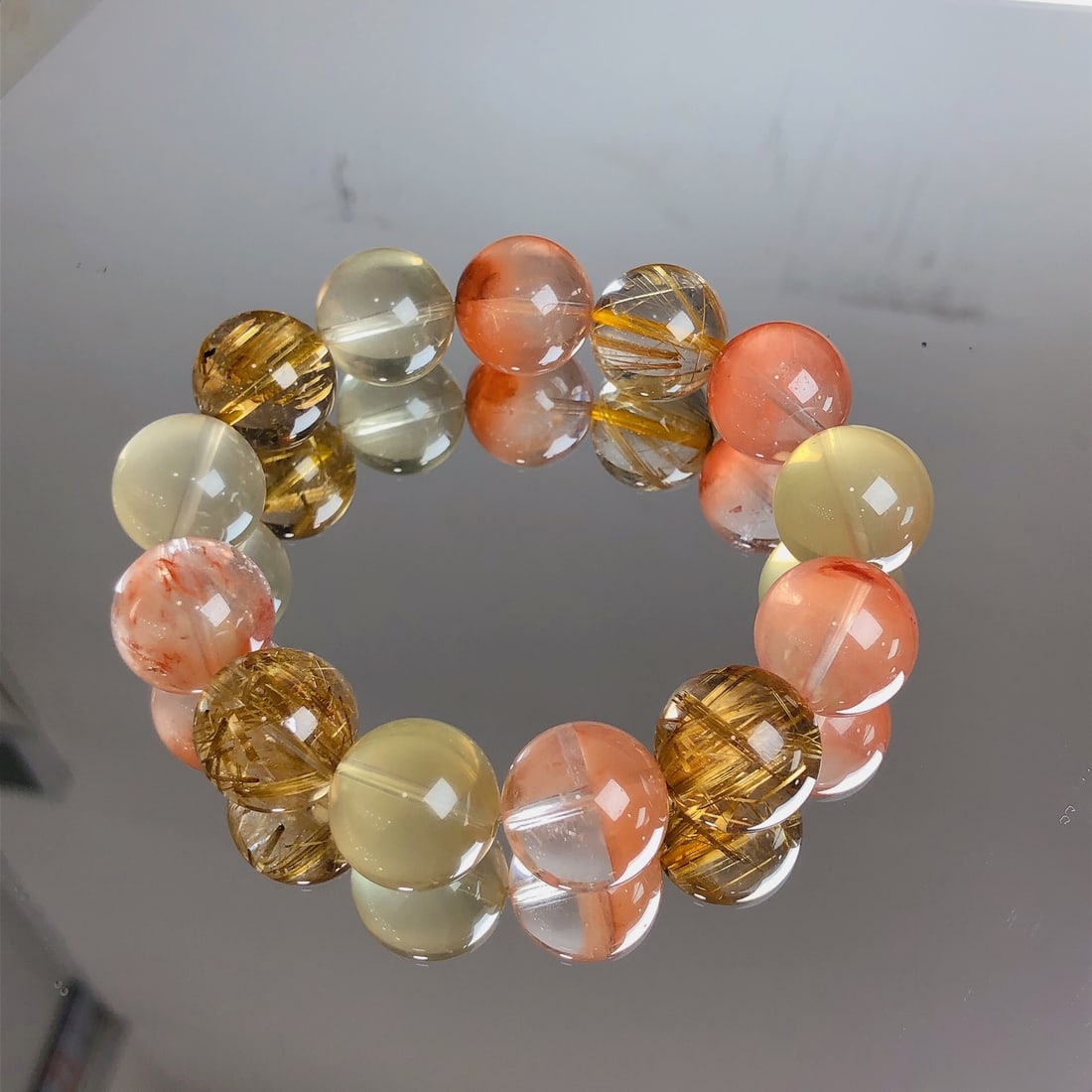 An Exquisite Crystal Bracelets - 9