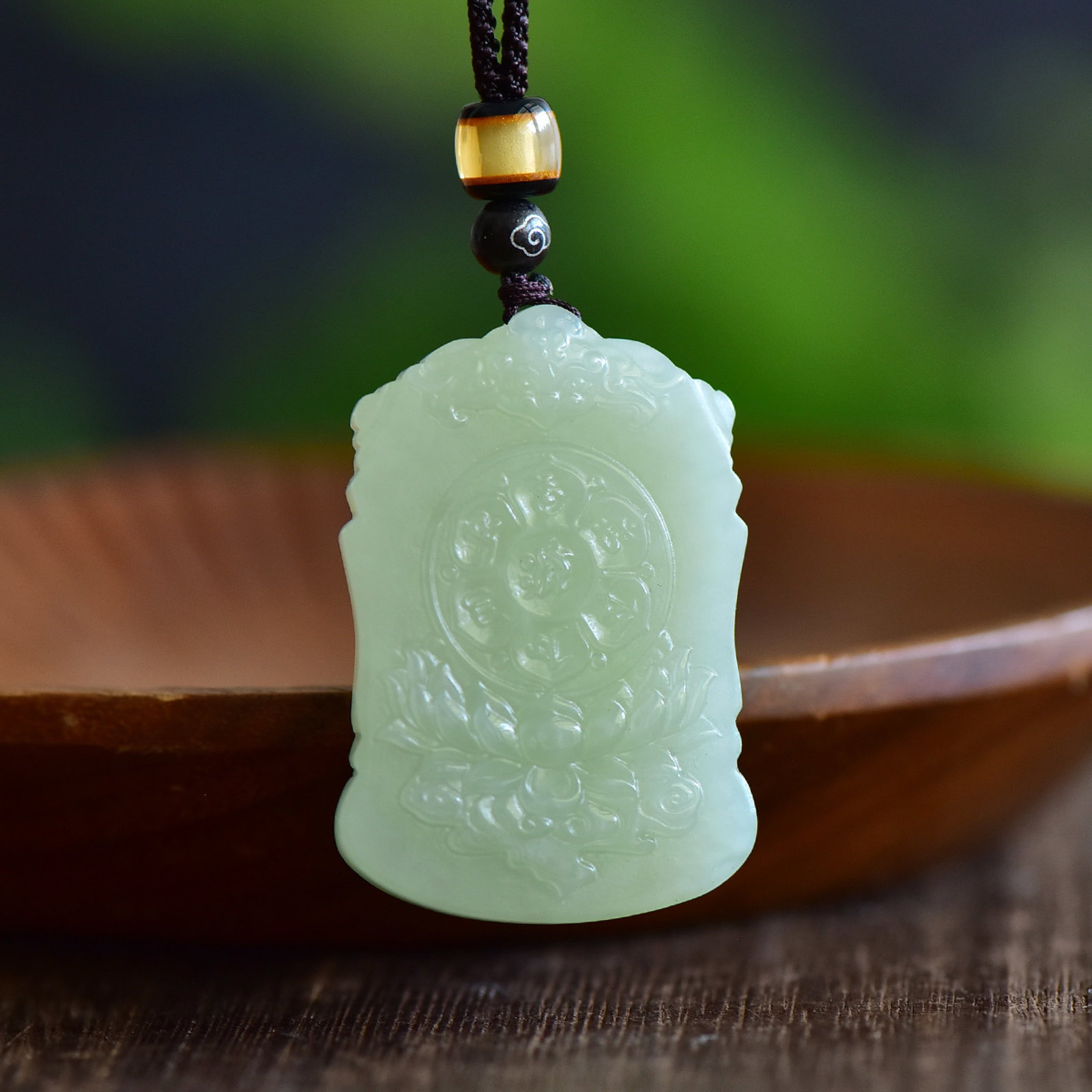 An Exquisite Greenish Jade Bodhisattva Pendant - 5