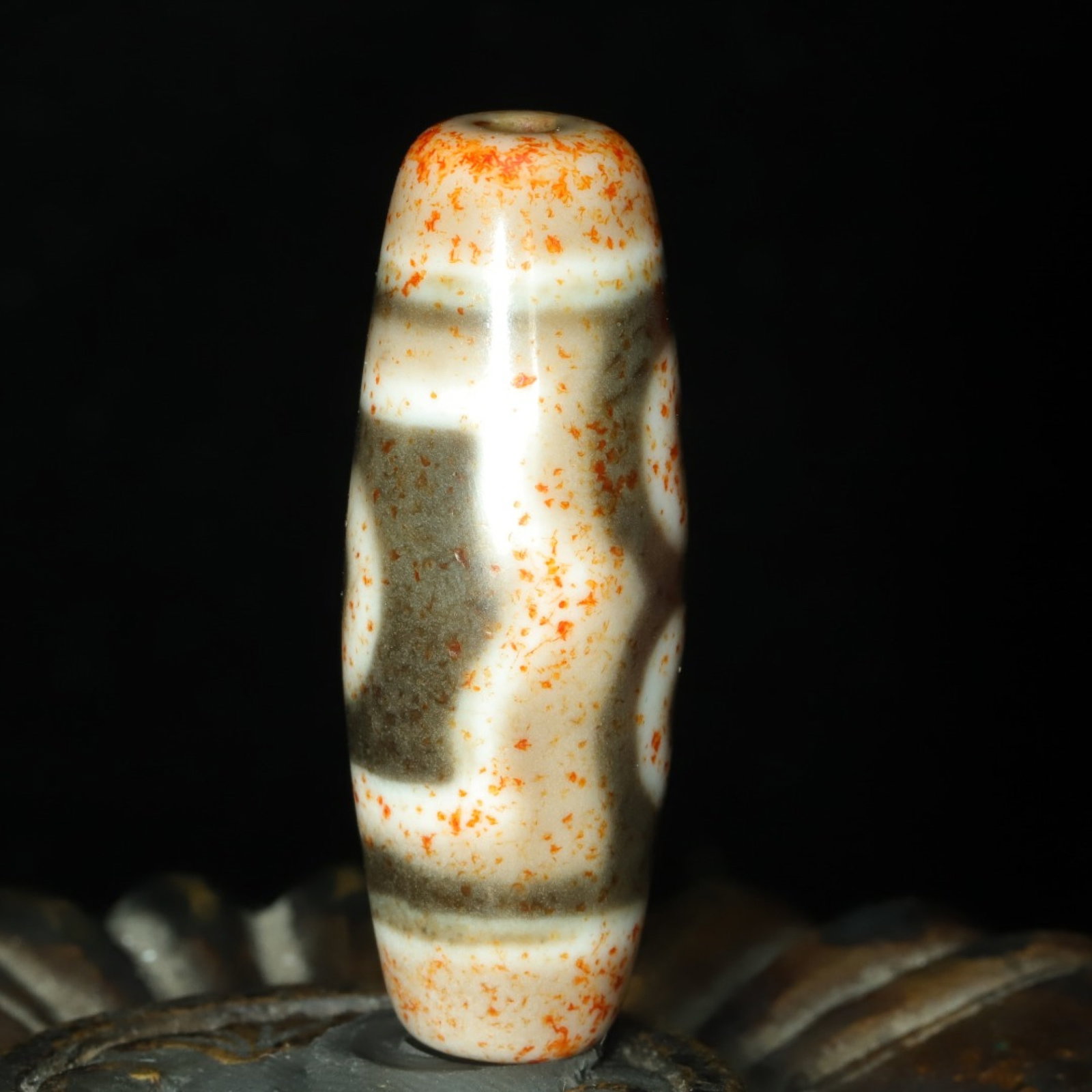 An Exquisite Three Eyes Dzi Bead Pendant - 5