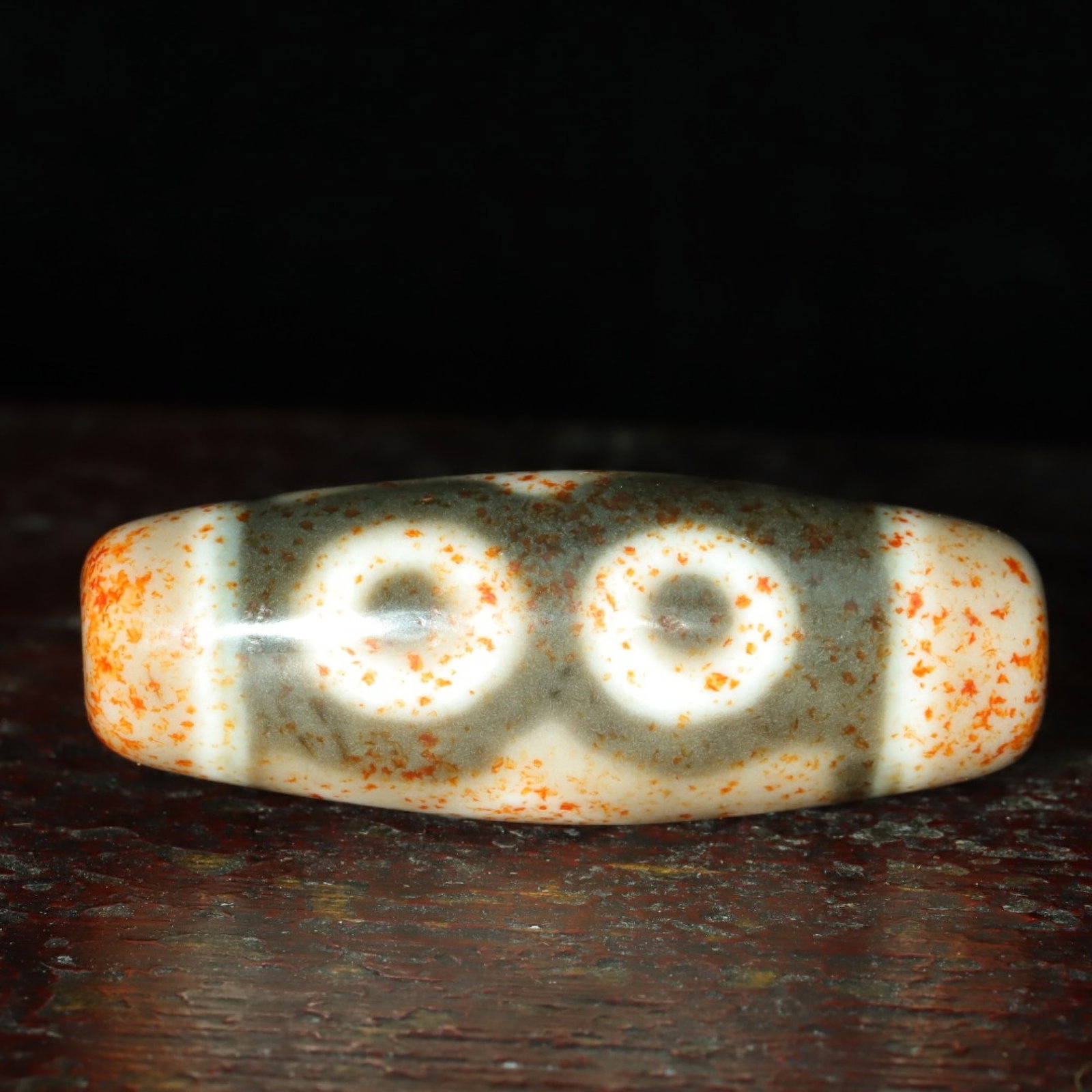 An Exquisite Three Eyes Dzi Bead Pendant - 7