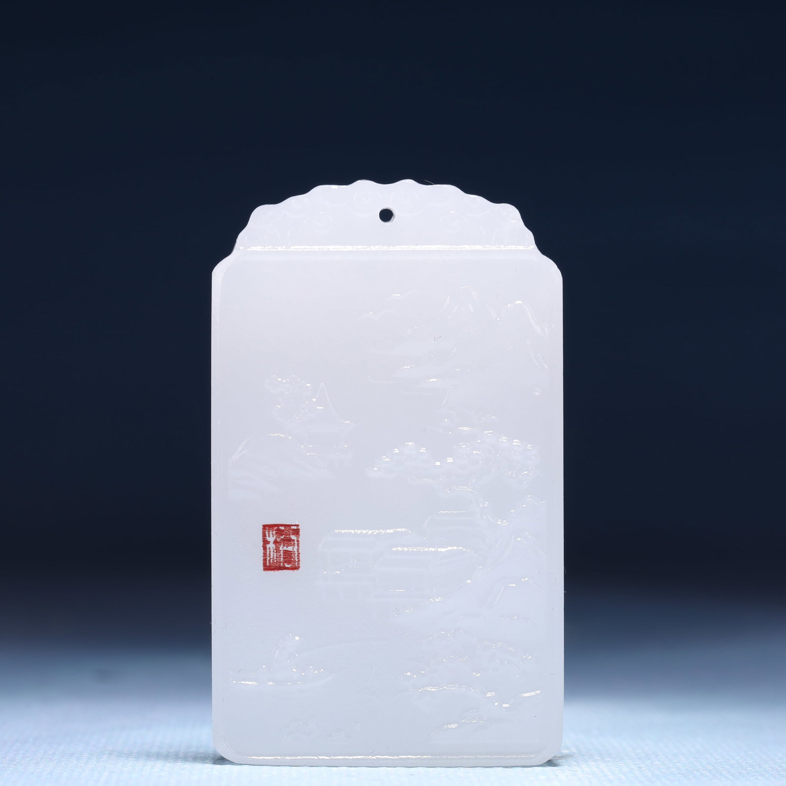 An Exquisite White Jade Landscape Pattern Pendant: An Exquisite White Jade Landscape Pattern Pendant,Size:1.6inx0.4inx2.4in,Weight:51g 白玉山水纹牌