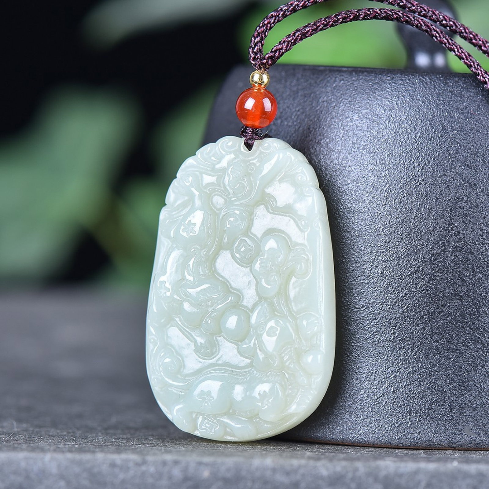 An Exquisite White Jade Auspicious Beast Pattern Pendant - 3