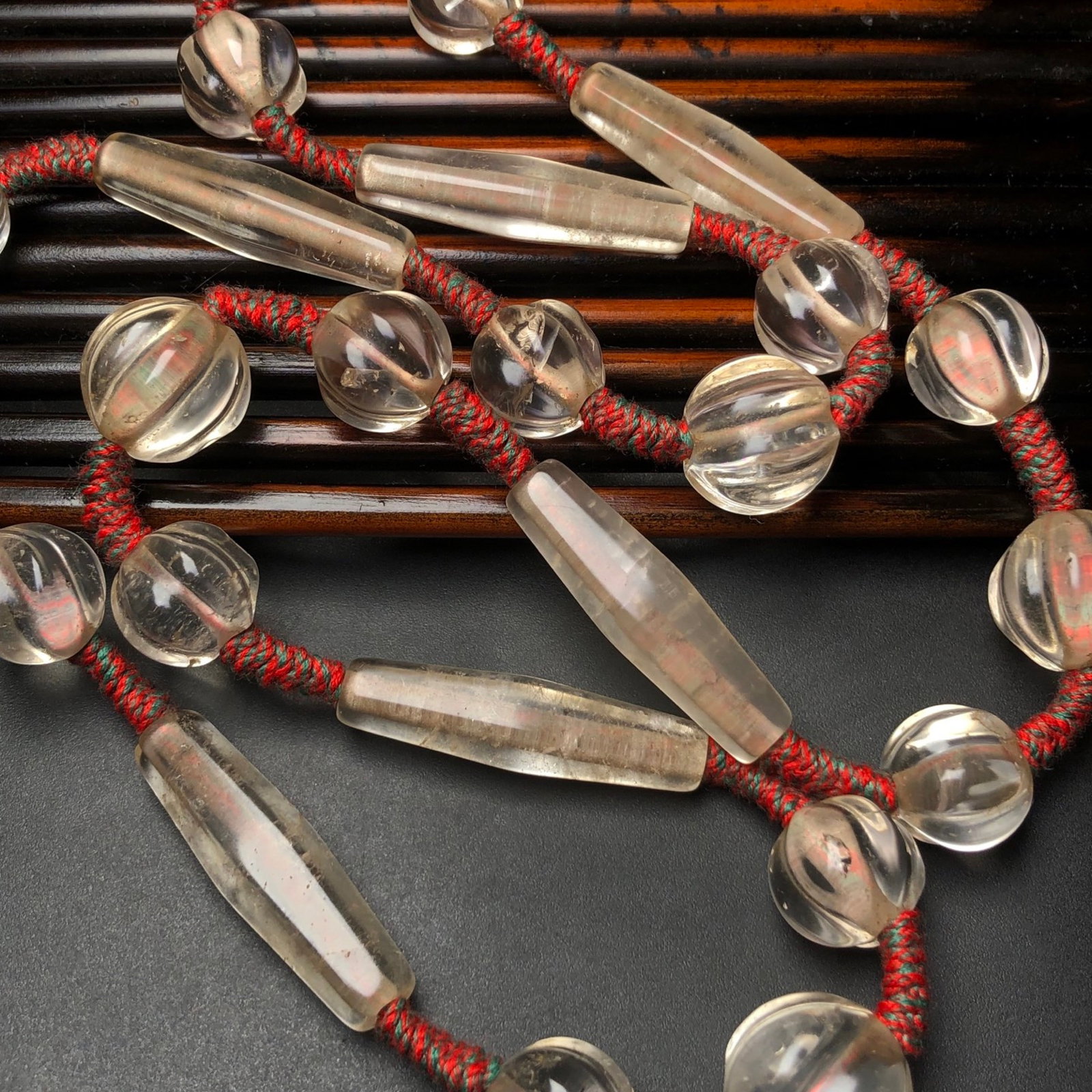 An Exquisite Crystal Necklace - 6