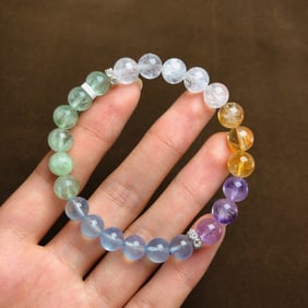 An Exquisite Multi-Gem Bracelets