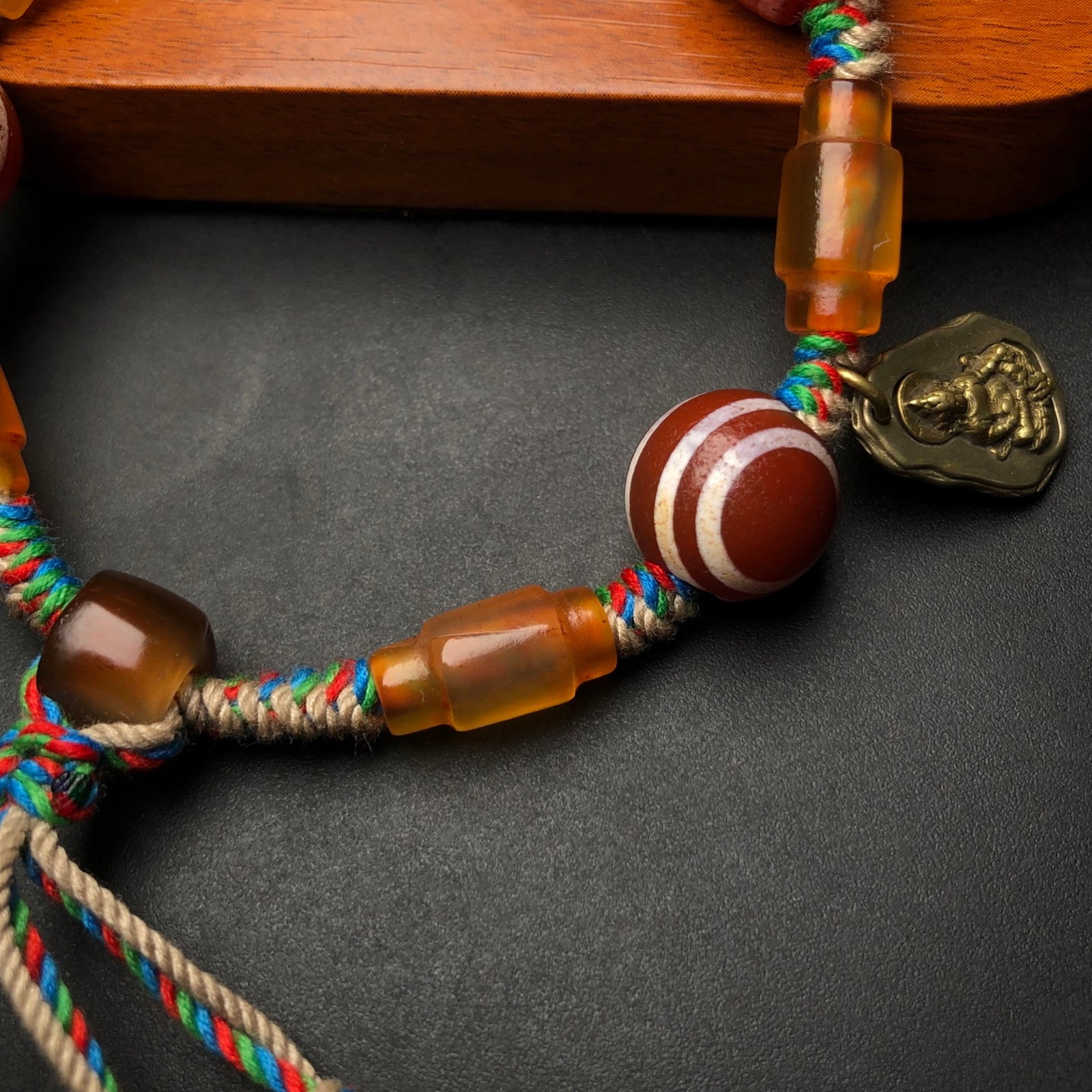 An Exquisite Inlaid Bronze Dzi Bead Bracelets - 7