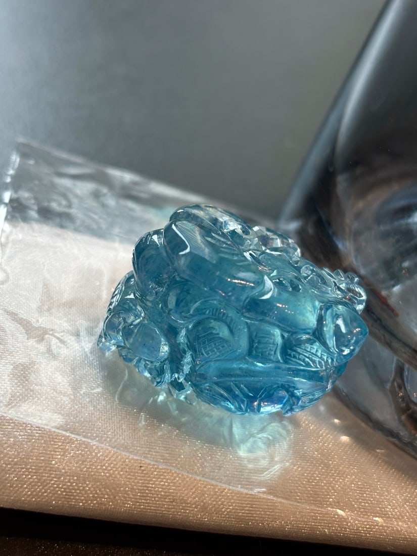 An Exquisite Aquamarine Auspicious Beast Pendant - 6