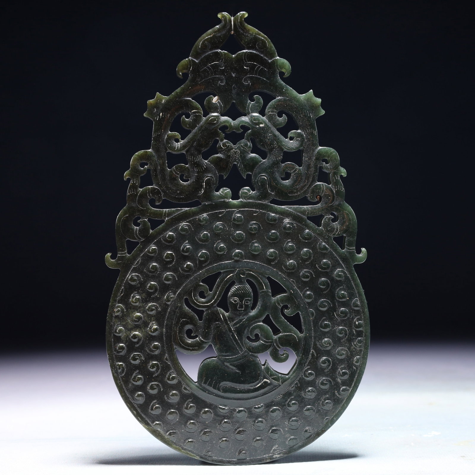 An Exquisite Jasper Figure Pattern Pendant - 6