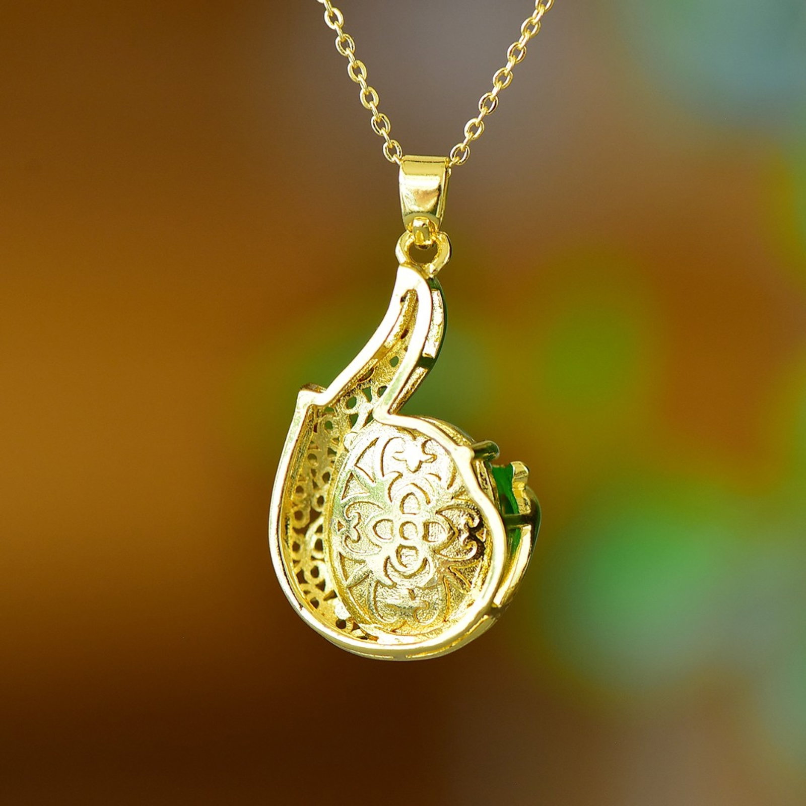 An Exquisite Pendant - 5