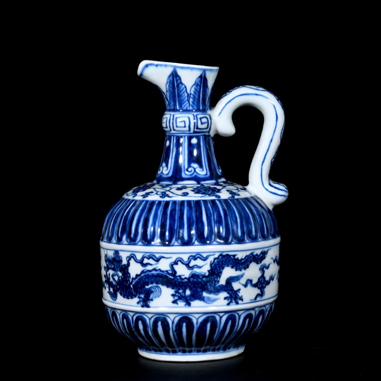 An Exquisite Blue and White Lotus,Auspicious Cloud and Dragon Pattern Pot: An Exquisite Blue and White Lotus,Auspicious Cloud and Dragon Pattern Pot,Ming Dynasty, China,Xuande Six-character Mark,Size:8.7inx5.5in 青花缠枝莲祥云龙