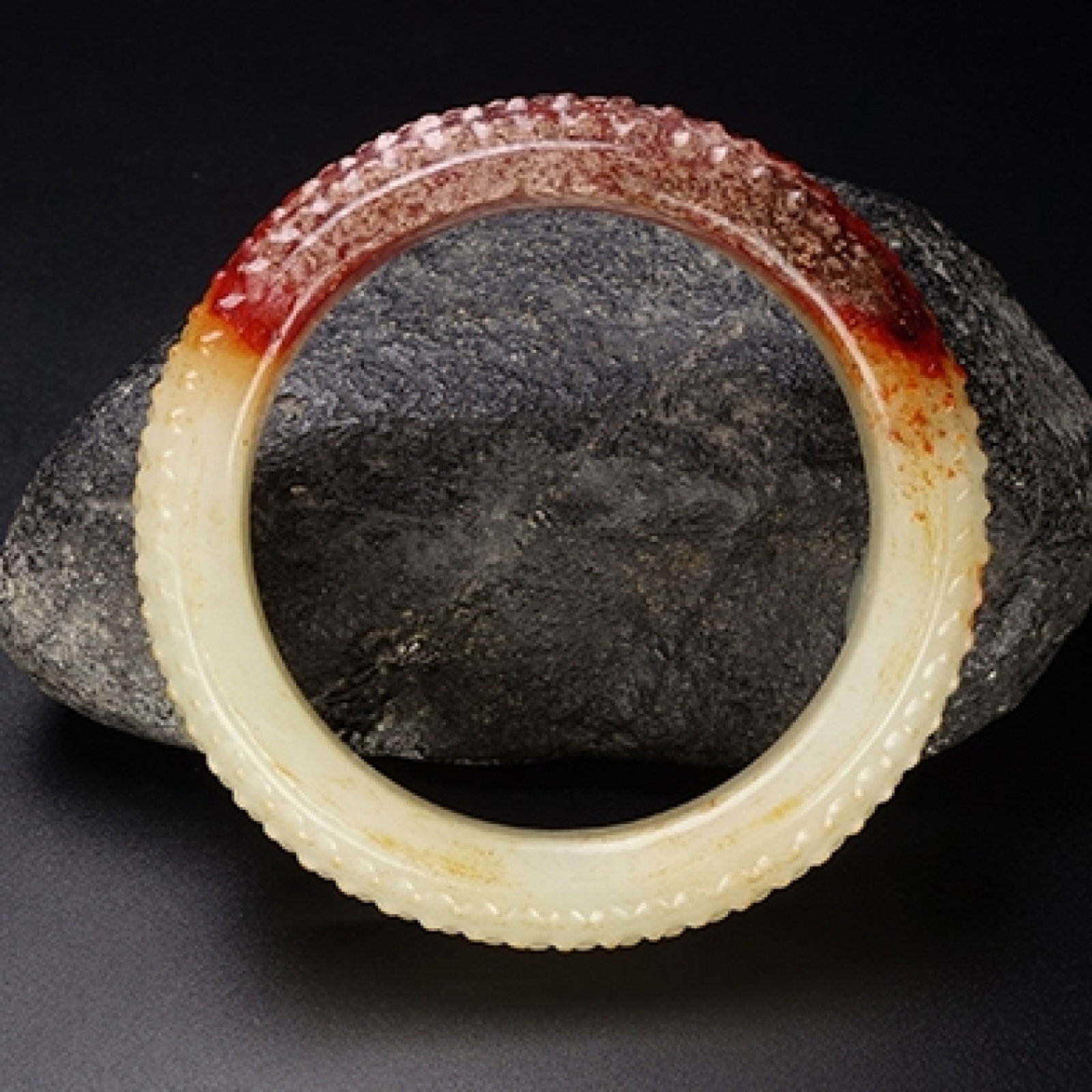 An Exquisite White Jade Bracelets - 6