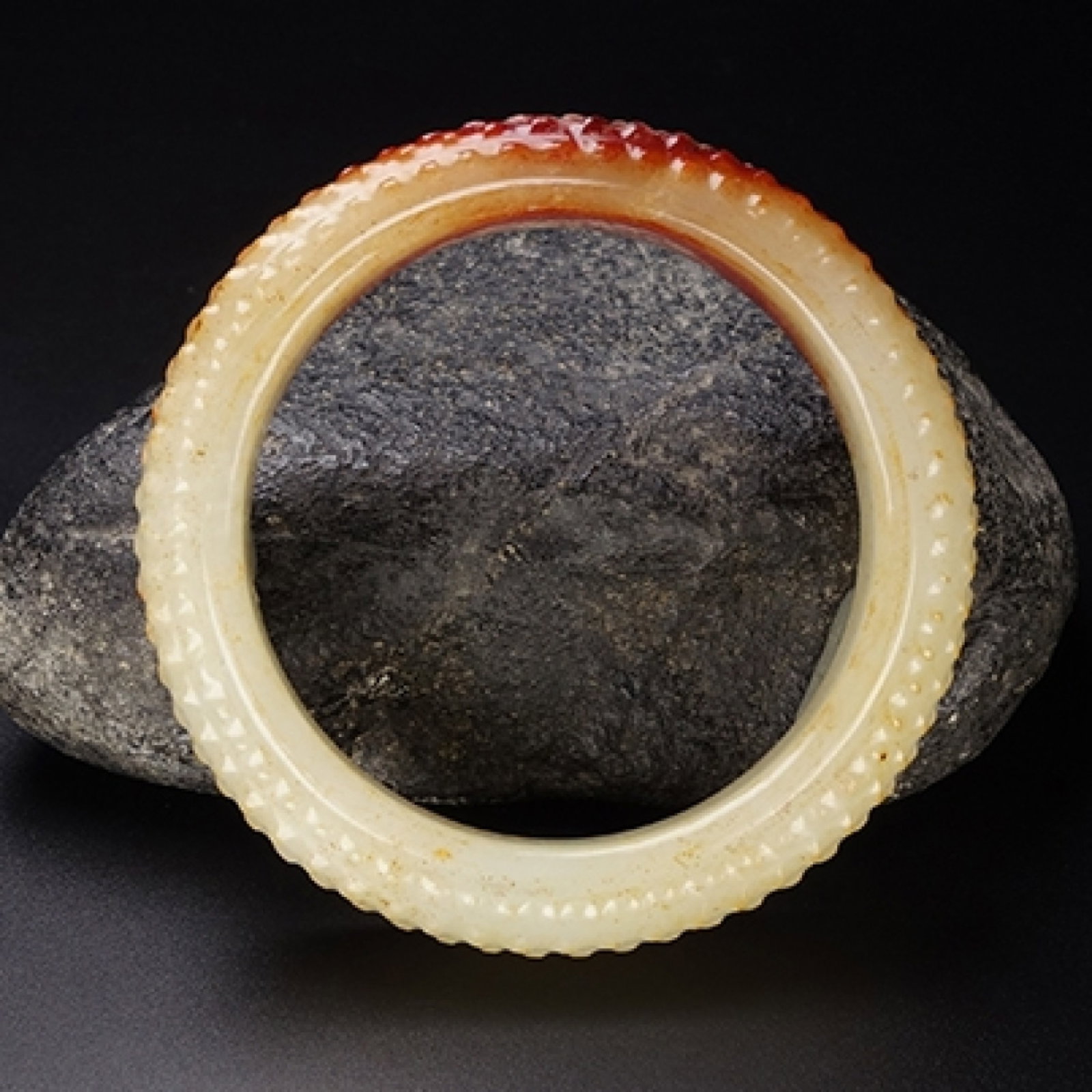 An Exquisite White Jade Bracelets - 7