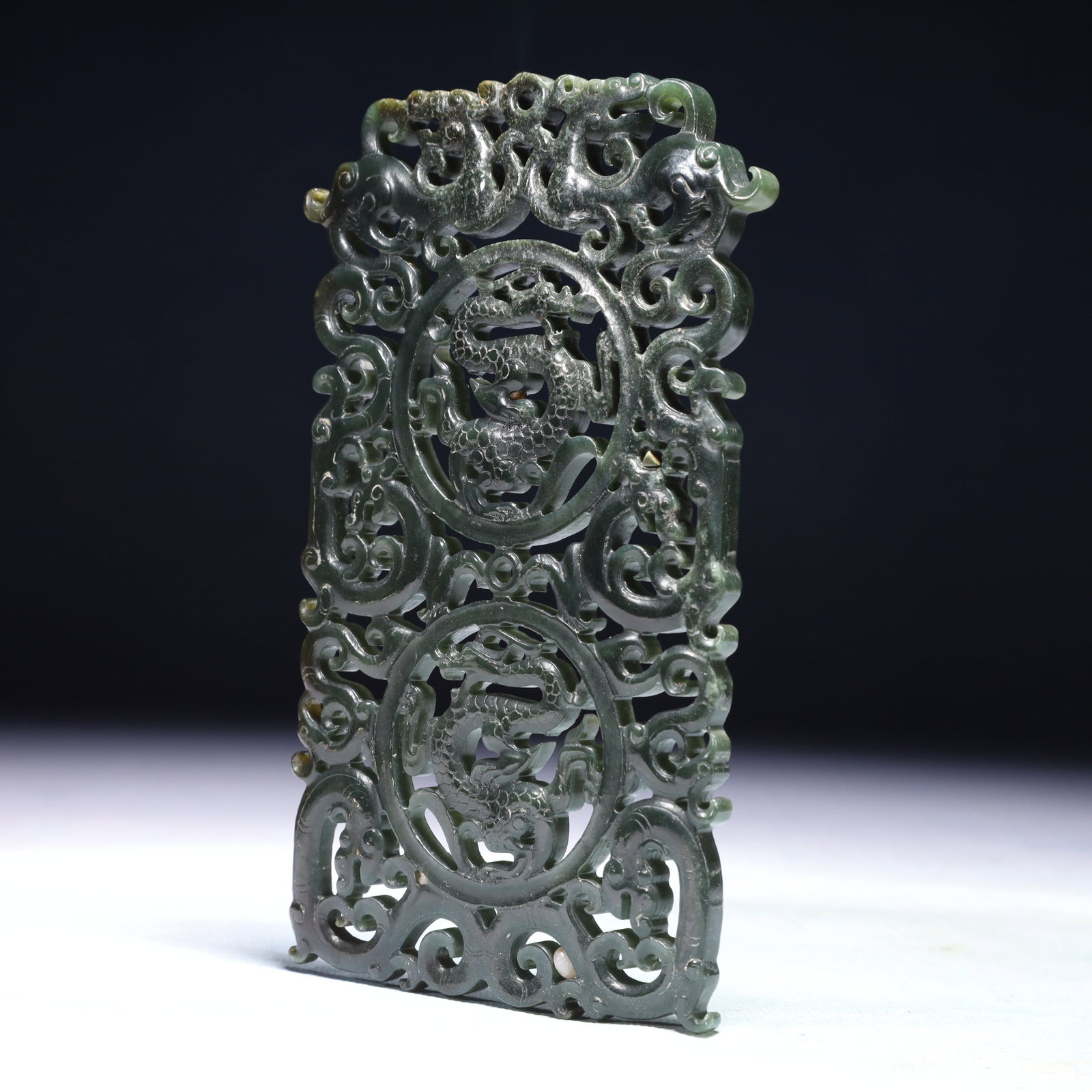 An Exquisite Jasper Dragon Pattern Pendant - 4