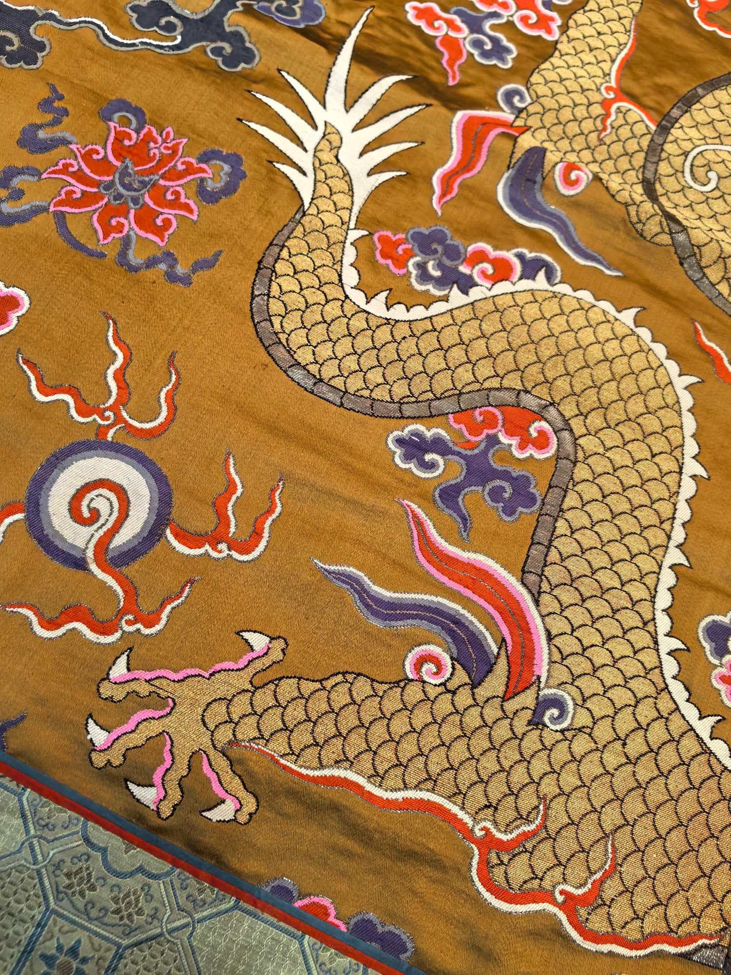 A Rare Dragon Pattern Gold Brocade - 4