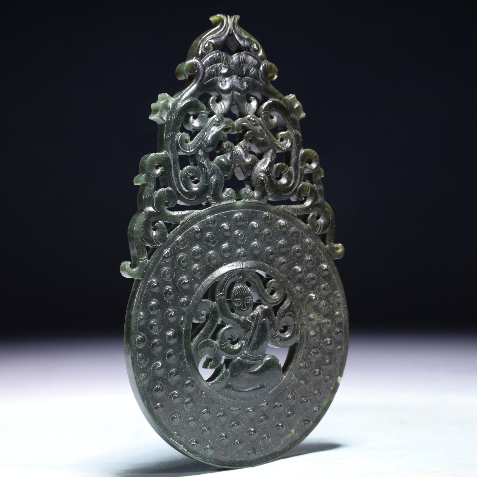 An Exquisite Jasper Figure Pattern Pendant - 5