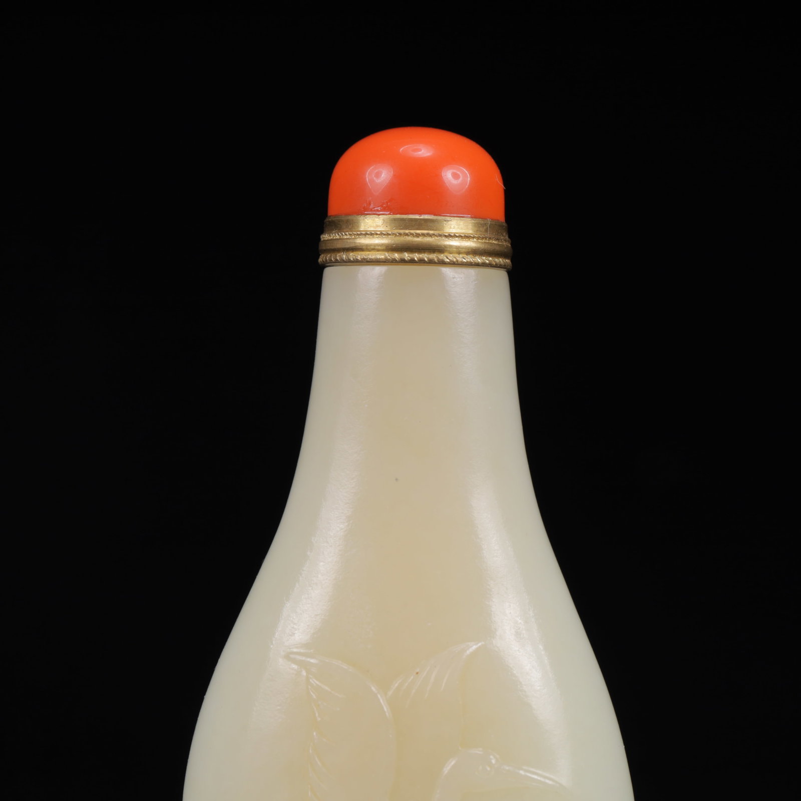 An Exquisite White Jade Crane Pattern Snuff Bottle - 2