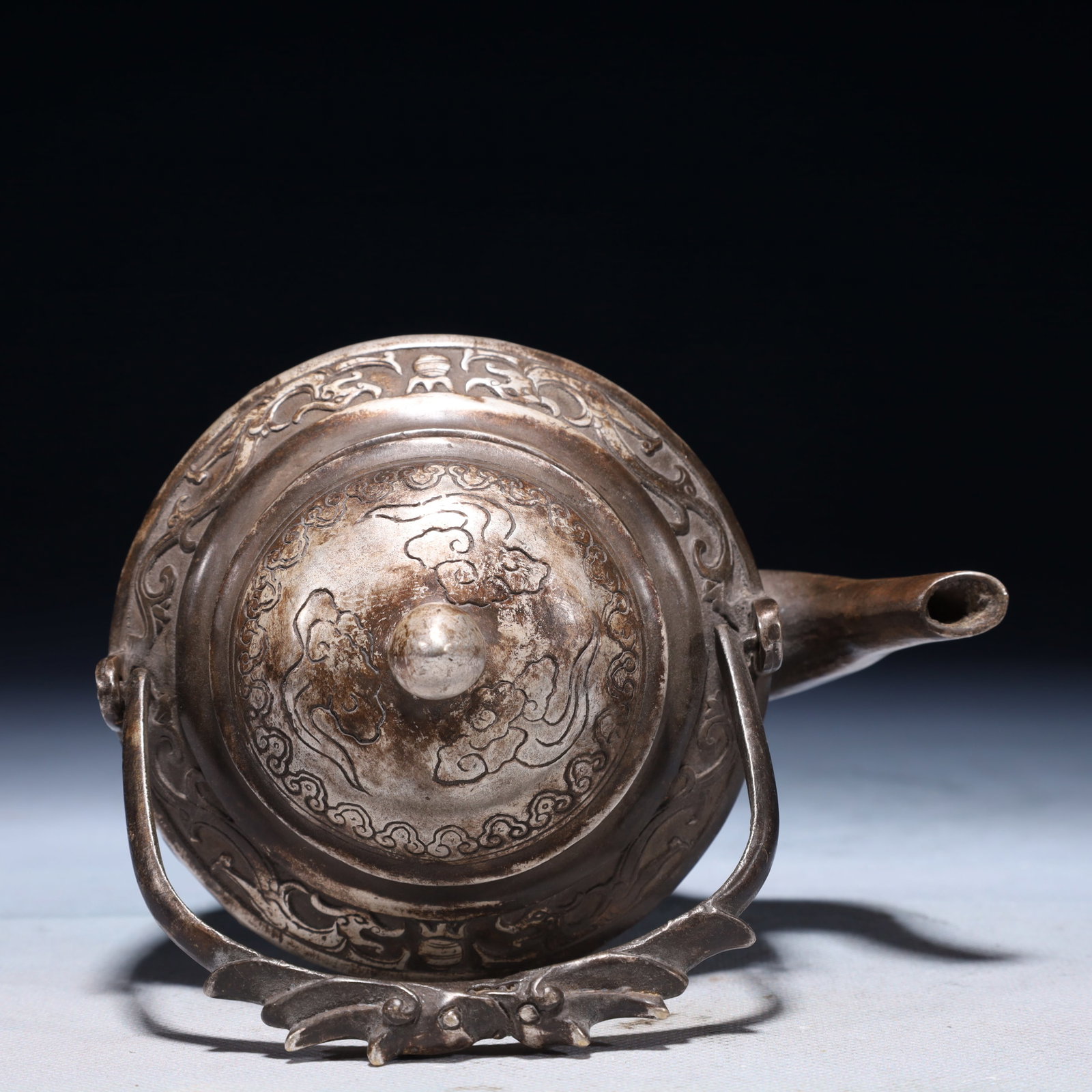 An Exquisite Silver-plated Bronze Dragon and Phoenix Pattern Loop-Handled Pot - 7