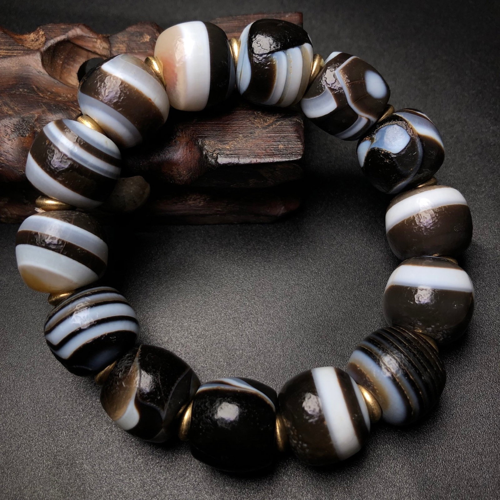 A Precious Agate Bracelets - 2