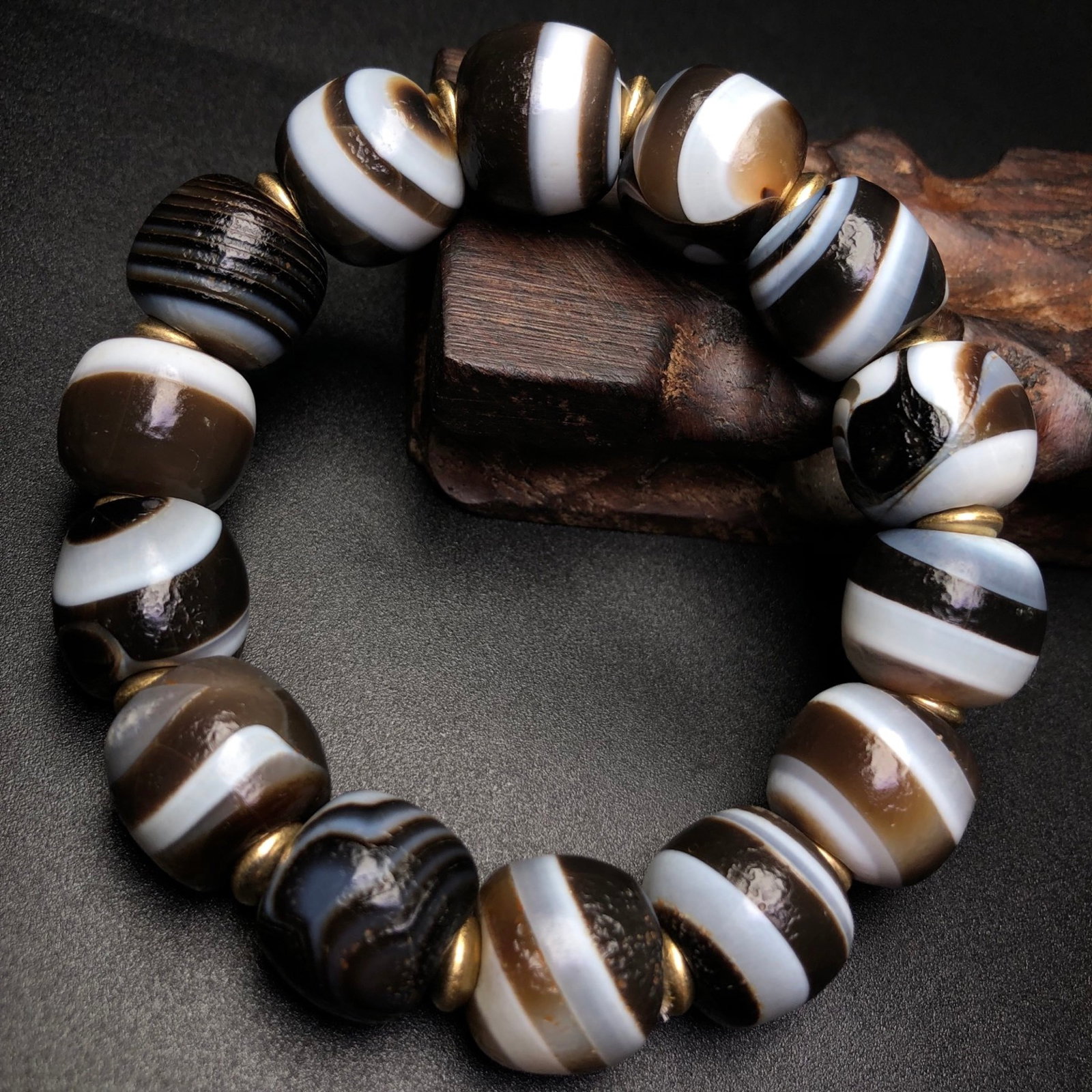 A Precious Agate Bracelets - 4