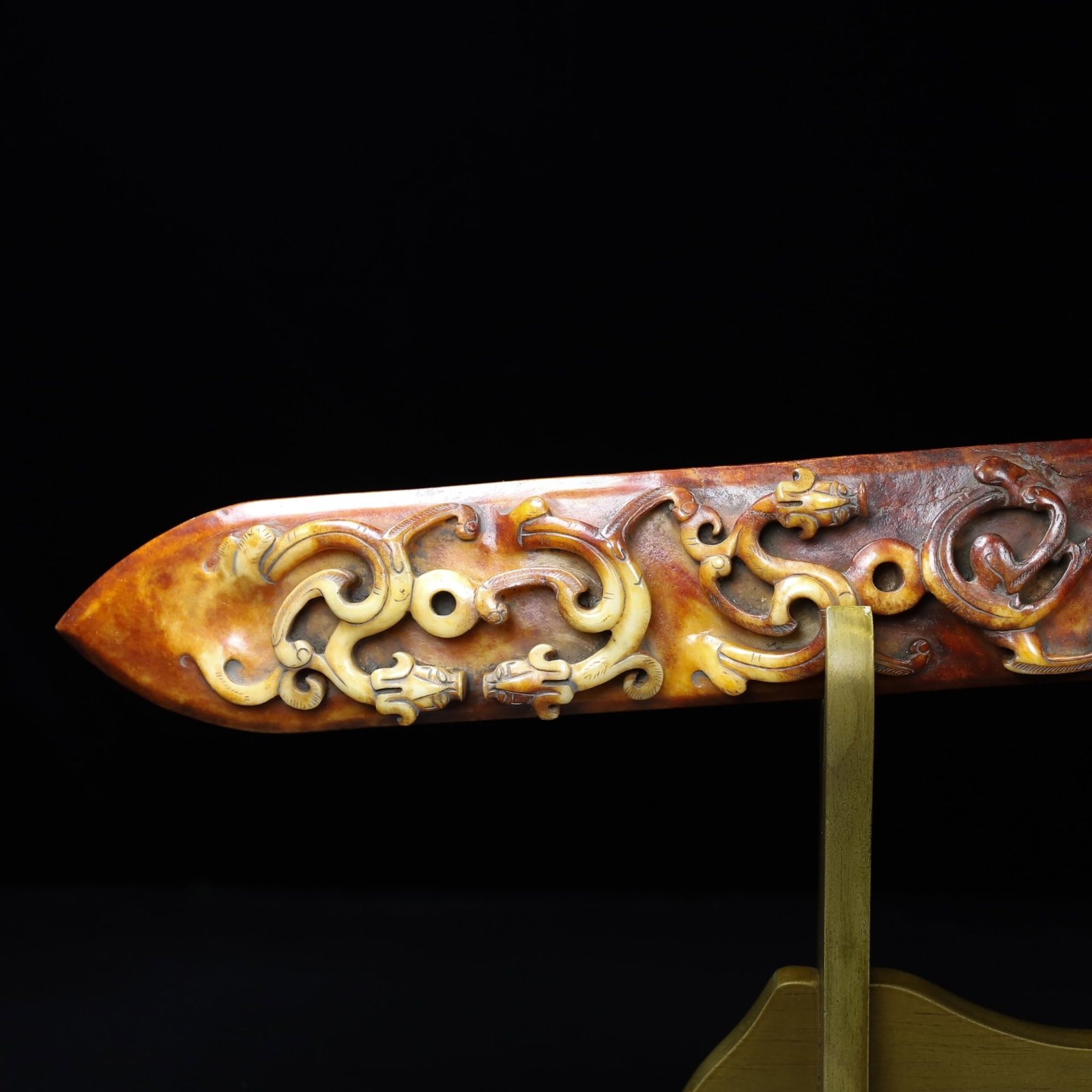 An Exquisite White Jade Chi-Dragon Pattern Sword - 4