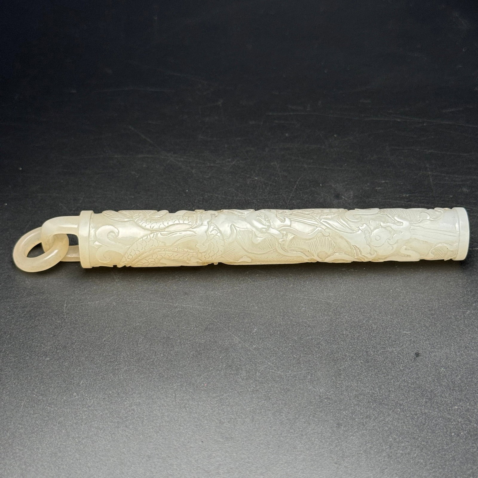 An Exquisite White Jade Dragon Pattern Pendant - 2