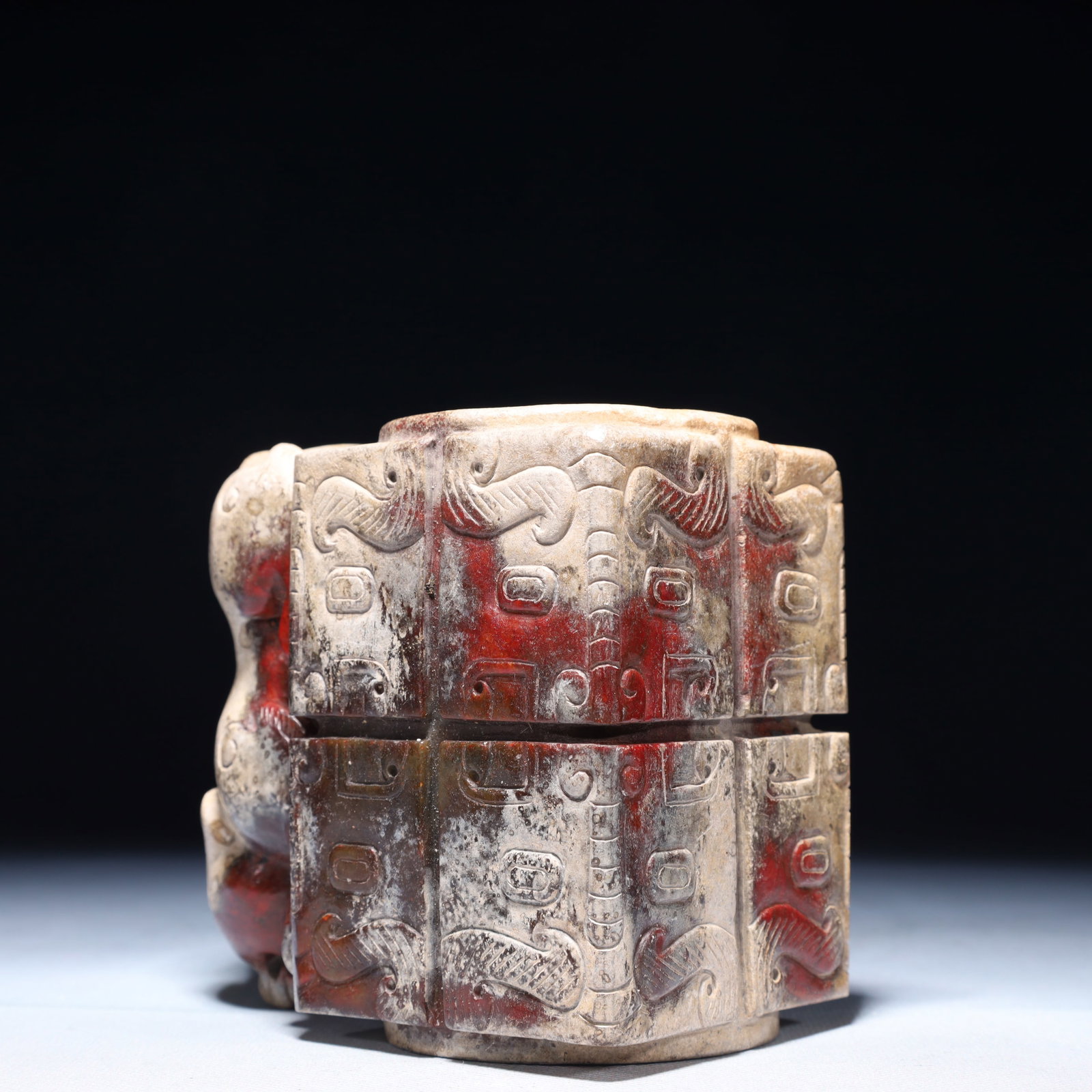 An Archaic Archaic Jade Beast-Face Pattern Ornament: An Archaic Archaic Jade Beast-Face Pattern Ornament,Ancient Time,China,Size:3inx4.1inx4.5in,Weight:1550g 高古玉兽面纹摆件,中国远ࡣ