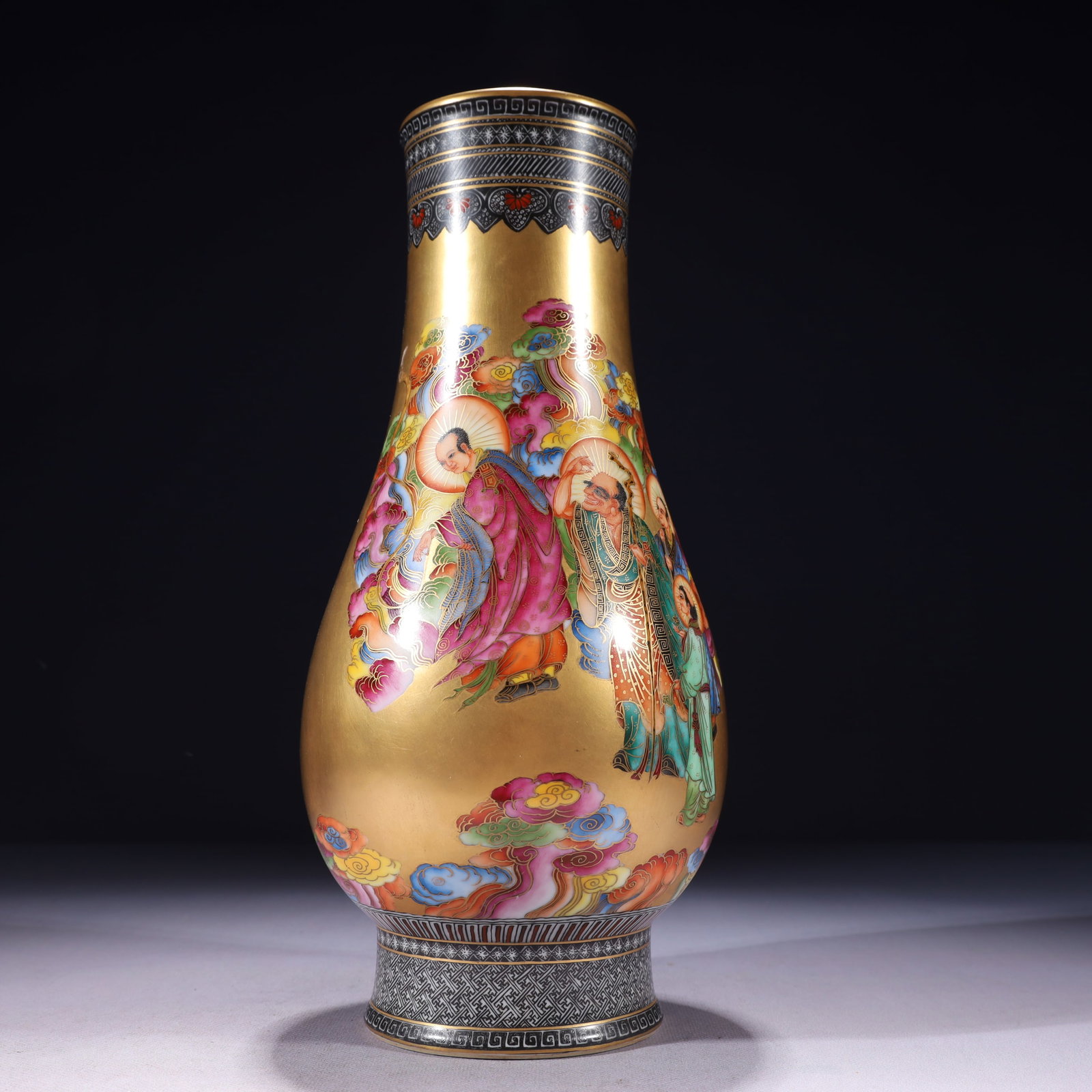 An Exquisite Gold Ground Enamel Character and Story Pattern Vase: An Exquisite Gold Ground Enamel Character and Story Pattern Vase,Qing Dynasty,China,Yongzheng Four-character Mark,Size:5.1inx12.4in,Weight:1450g 金地珐琅彩人物