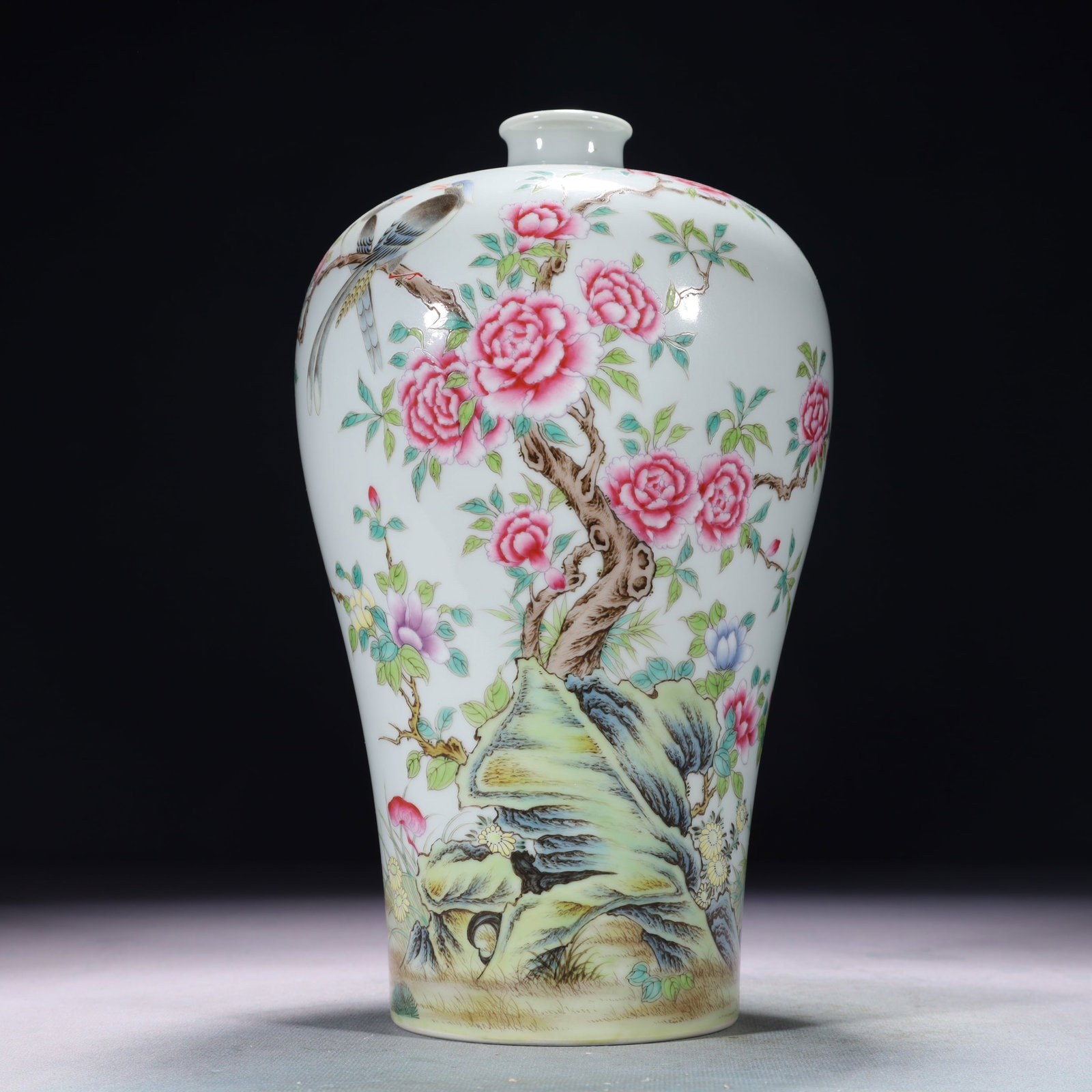 An Exquisite Famille-Rose Flower and Bird Pattern Vase,with poem: An Exquisite Famille-Rose Flower and Bird Pattern Vase,with poem,Qing Dynasty,China,Yongzheng Six-character Mark,Size:5.5inx10.6in,Weight:1300g 粉彩花鸟纹瓶,带